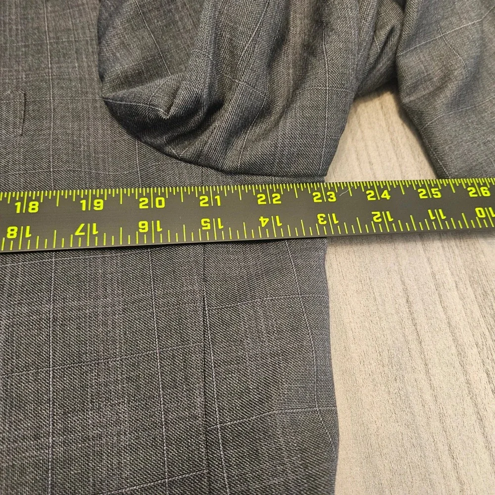 Brooks Brother 1818 Madison Grey Windowpane Saxxon Wool Blazer 44S Made in Italy